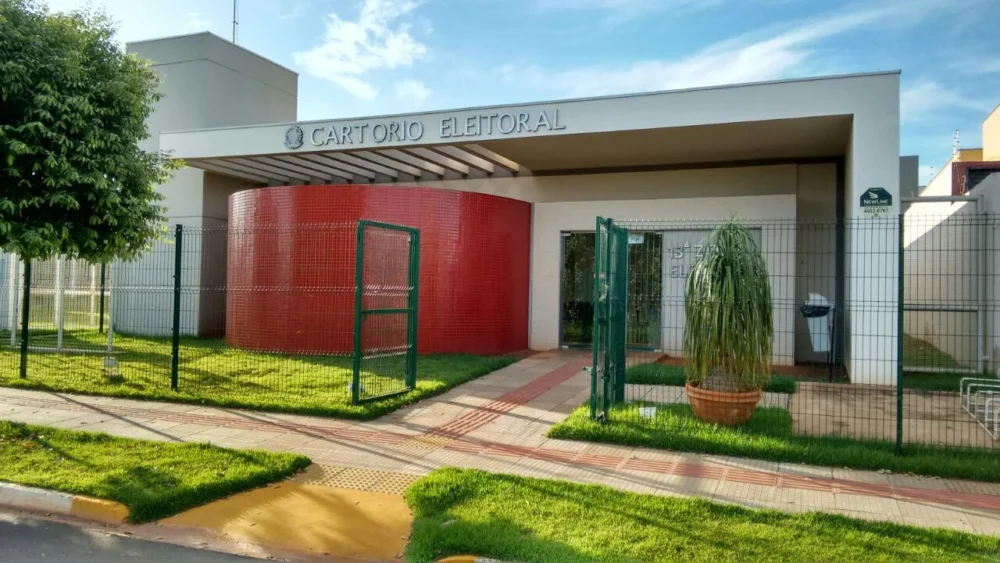 https://folhadeparanaiba.com/uploads/26/10/1792183385_6ad28c5980ce1.webp
